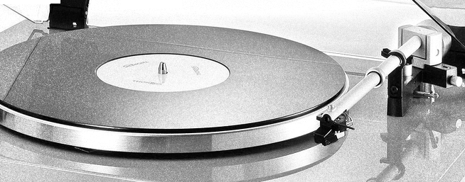 Translation of high-end turntable manuals